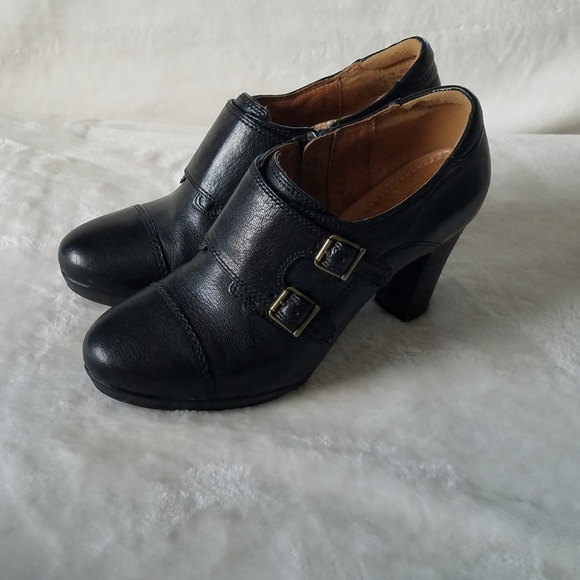 clarks women's flyrt fancy dress pump